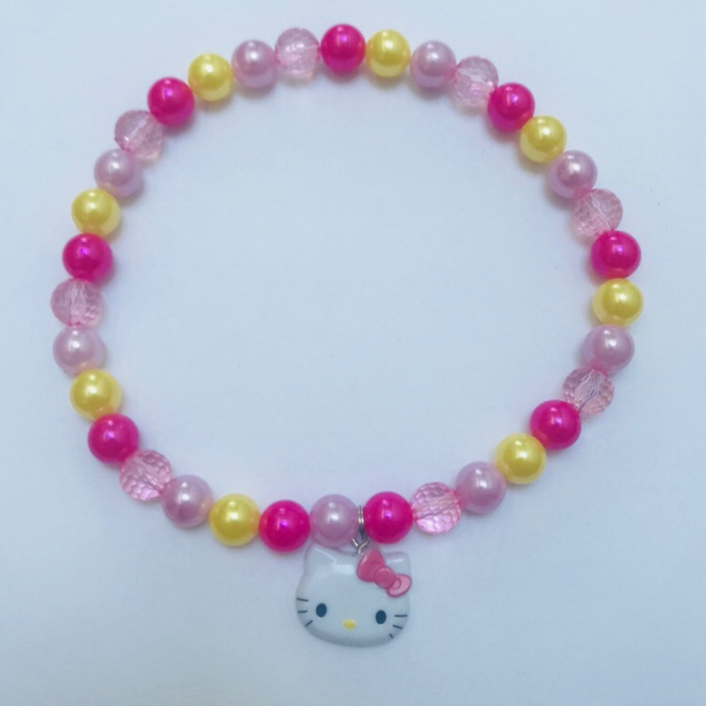 Hello Kitty necklace